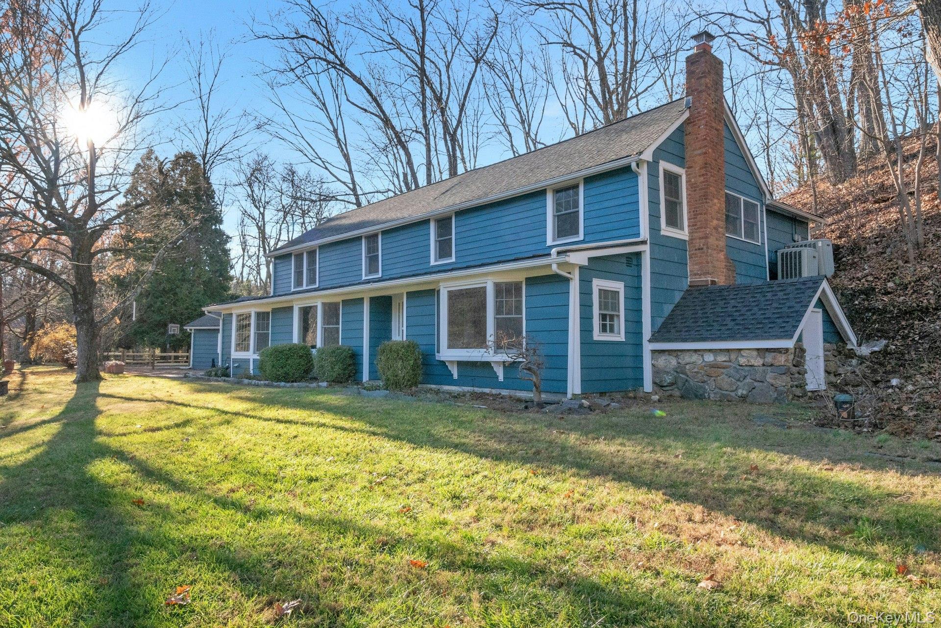 Picturesque Country Setting.. Colonial Farmhouse on 2.5 Beautiful Acre...