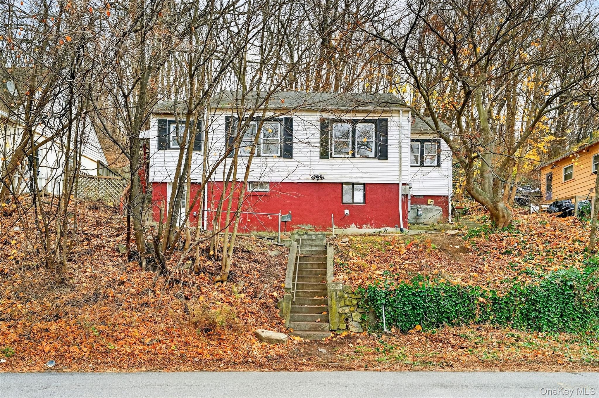 A fully renovated 2-bedroom home with bonus space and true expansion p...