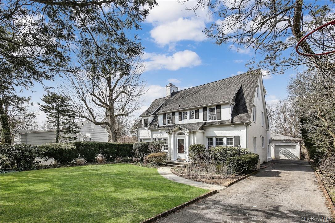 Lovely Center Hall Colonial with open circular floor plan with high ce...