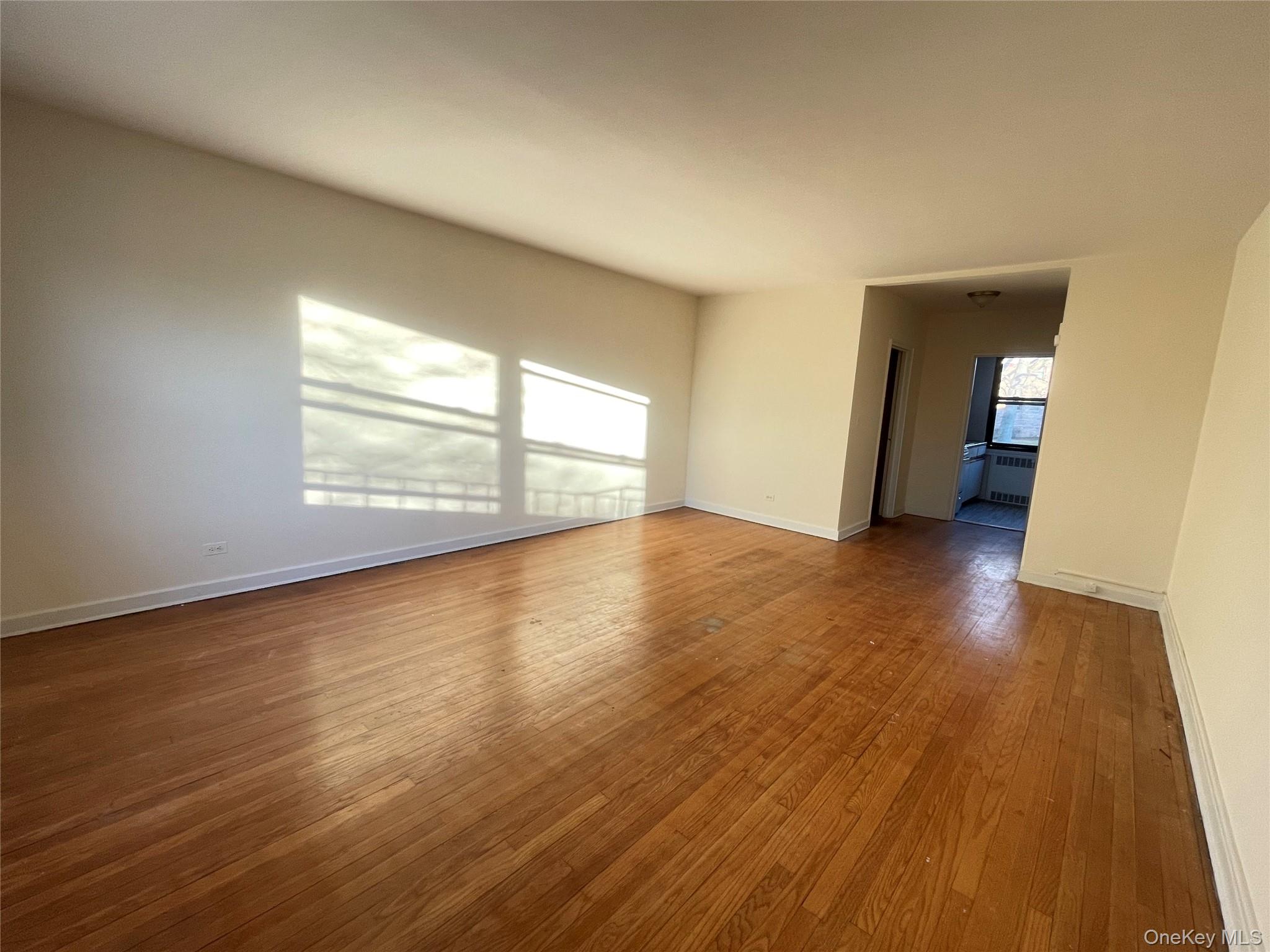 Studio apartment for rent in the sought-after area of Hartsdale.  Spac...