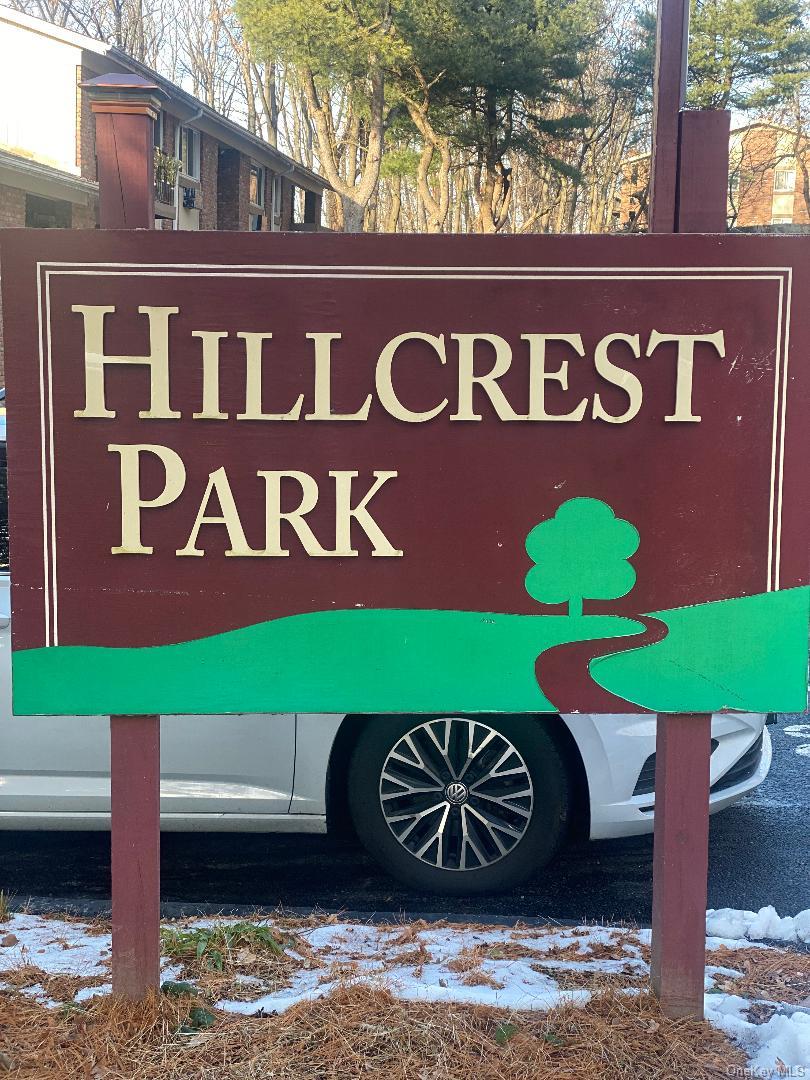 1 bedroom condominium in Peekskill's Hillcrest Park for rent.  Beautif...