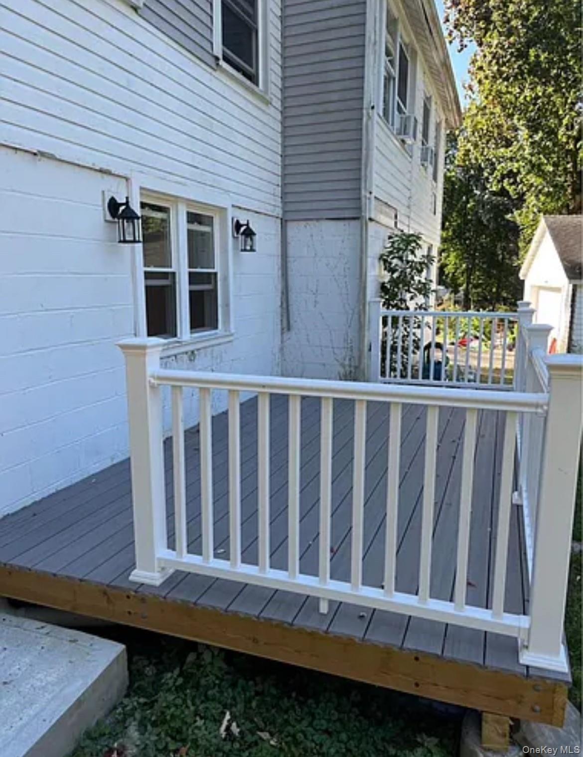 Great up grated 2 bedroom apartment on a multiple family dwelling and...