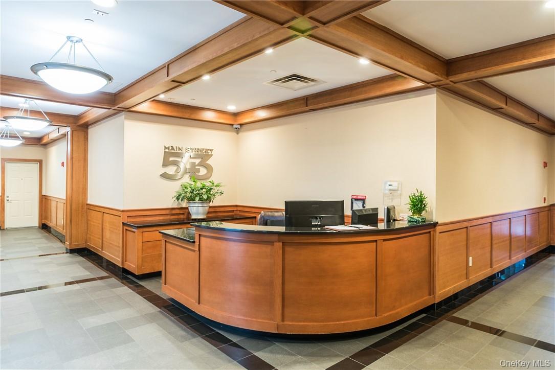 Charming one bedroom condo perfectly situated in the heart of downtown...