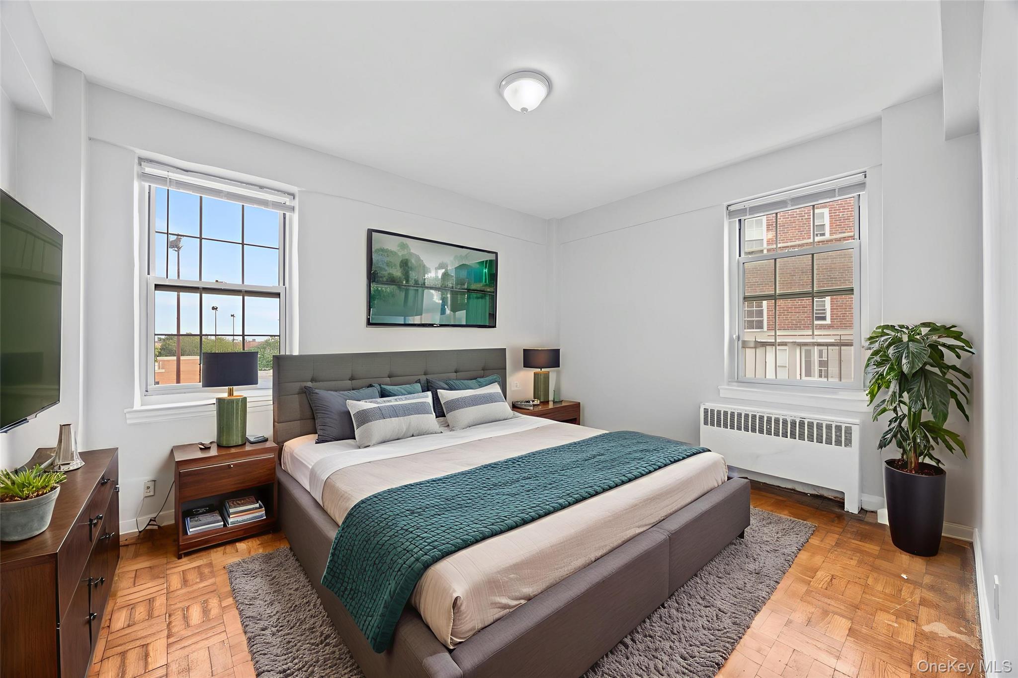 Welcome to 210 Pelham Road Unit 5M at The Shoreline in New Rochelle

O...