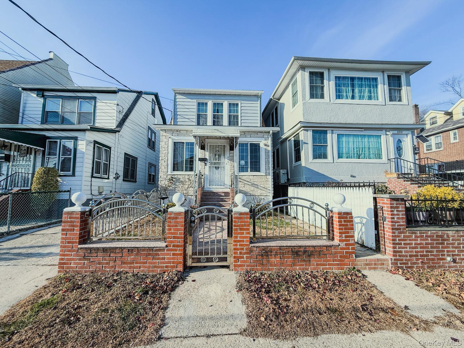 Welcome to 334 S 9th Ave, Mount Vernon, NY 10550!
This beautifully upd...