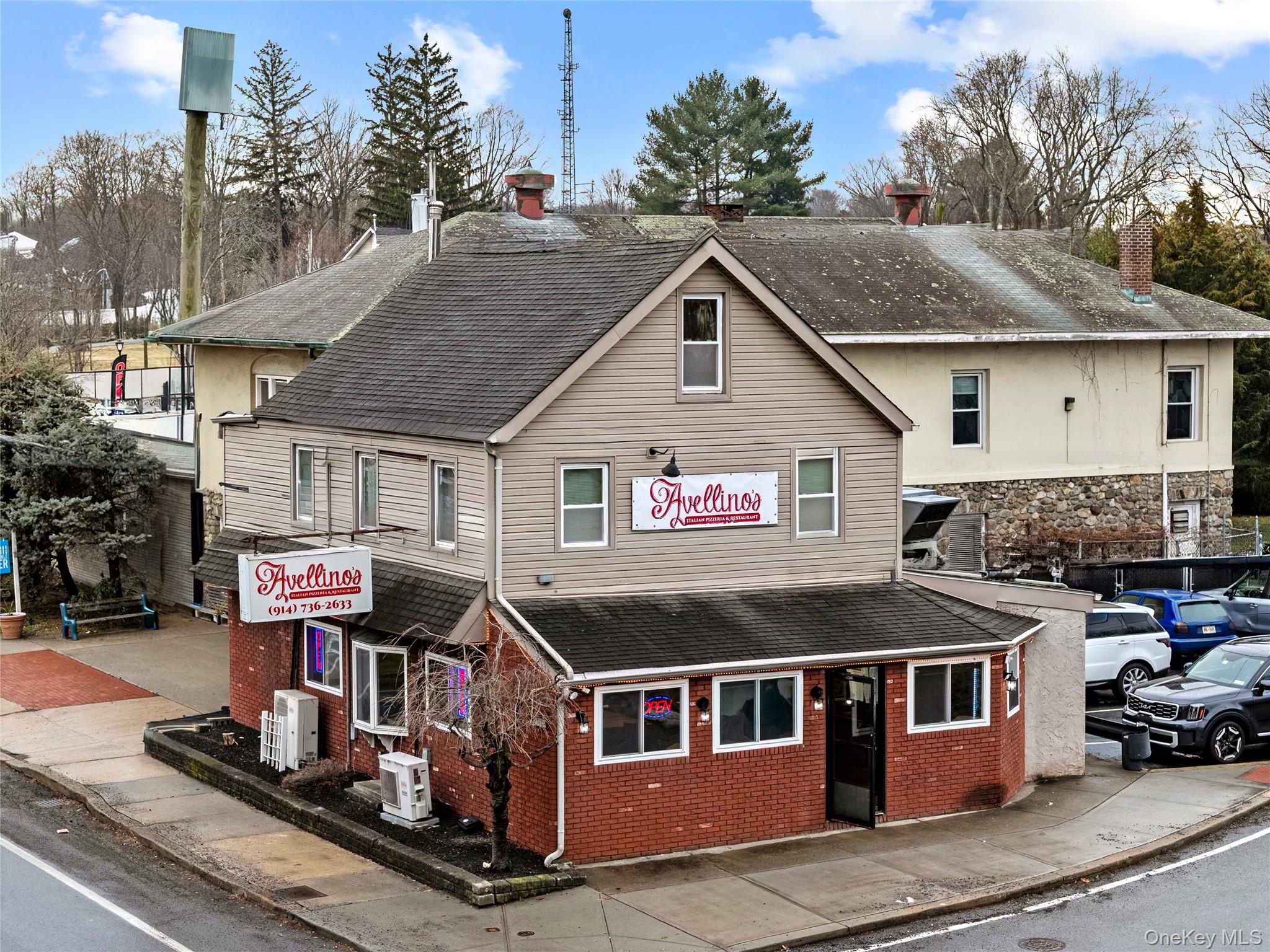 2146 Albany Post Rd is ideally located in the heart of Montrose, NY, a...