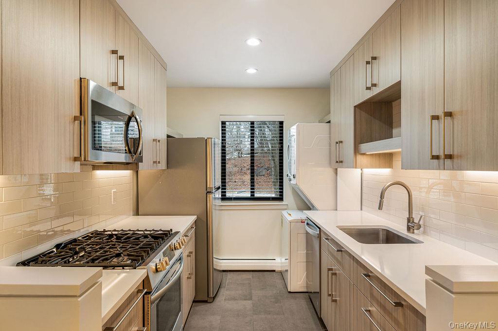 Move right into this freshly painted one-bedroom condo at Hillside Vil...