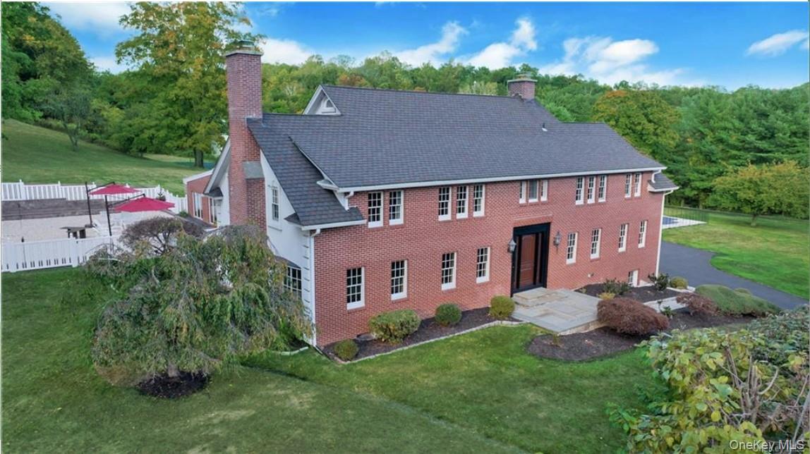 Welcome to this extraordinary estate, a gem dating back to the 1900s,...