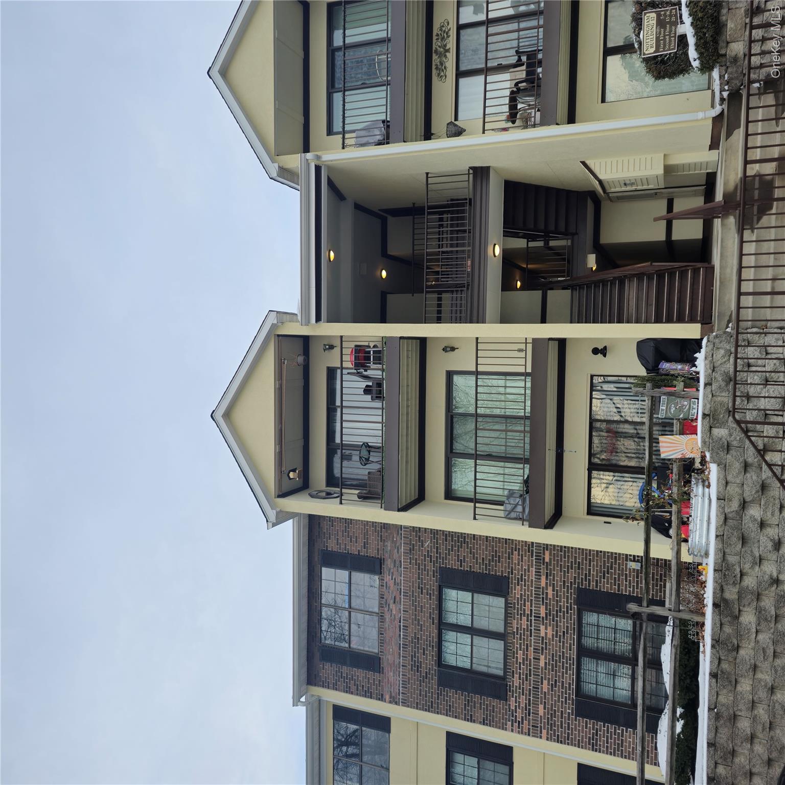 Nestled in the mountains of the renowned Society Hill 2 @ Westchester....