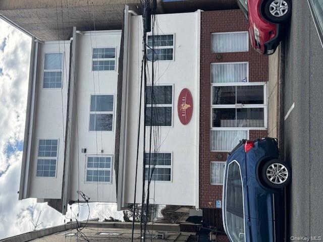 Totally renovated 2 bedroom with new bathroom and updated kitchen, New...