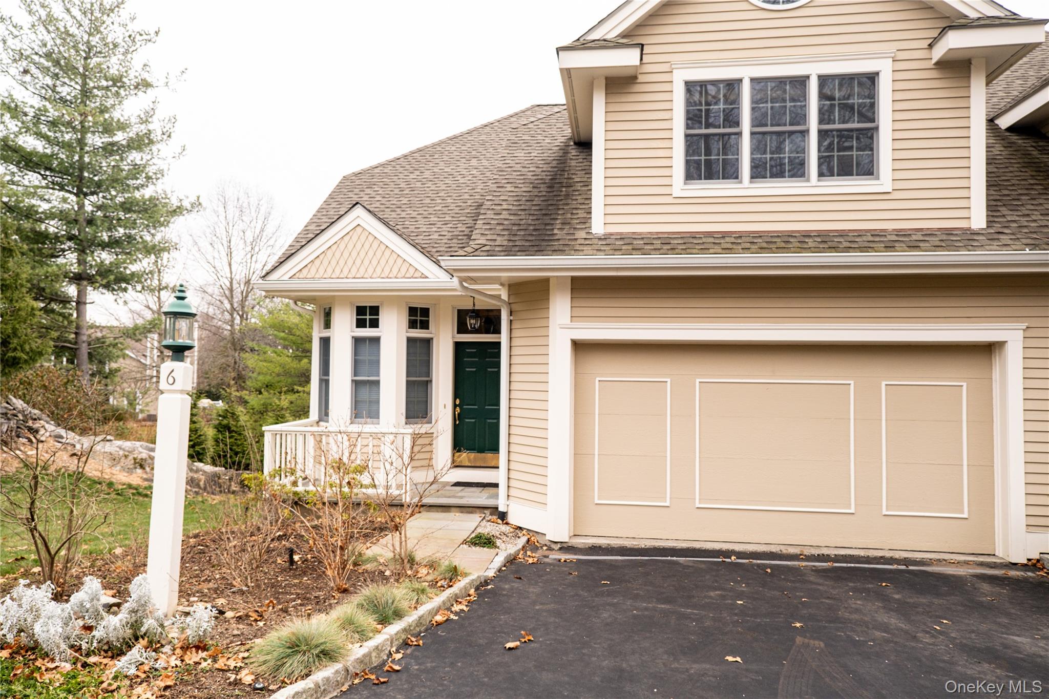 Gorgeous sun-filled 3 level home in desirable Whippoorwill Ridge commu...