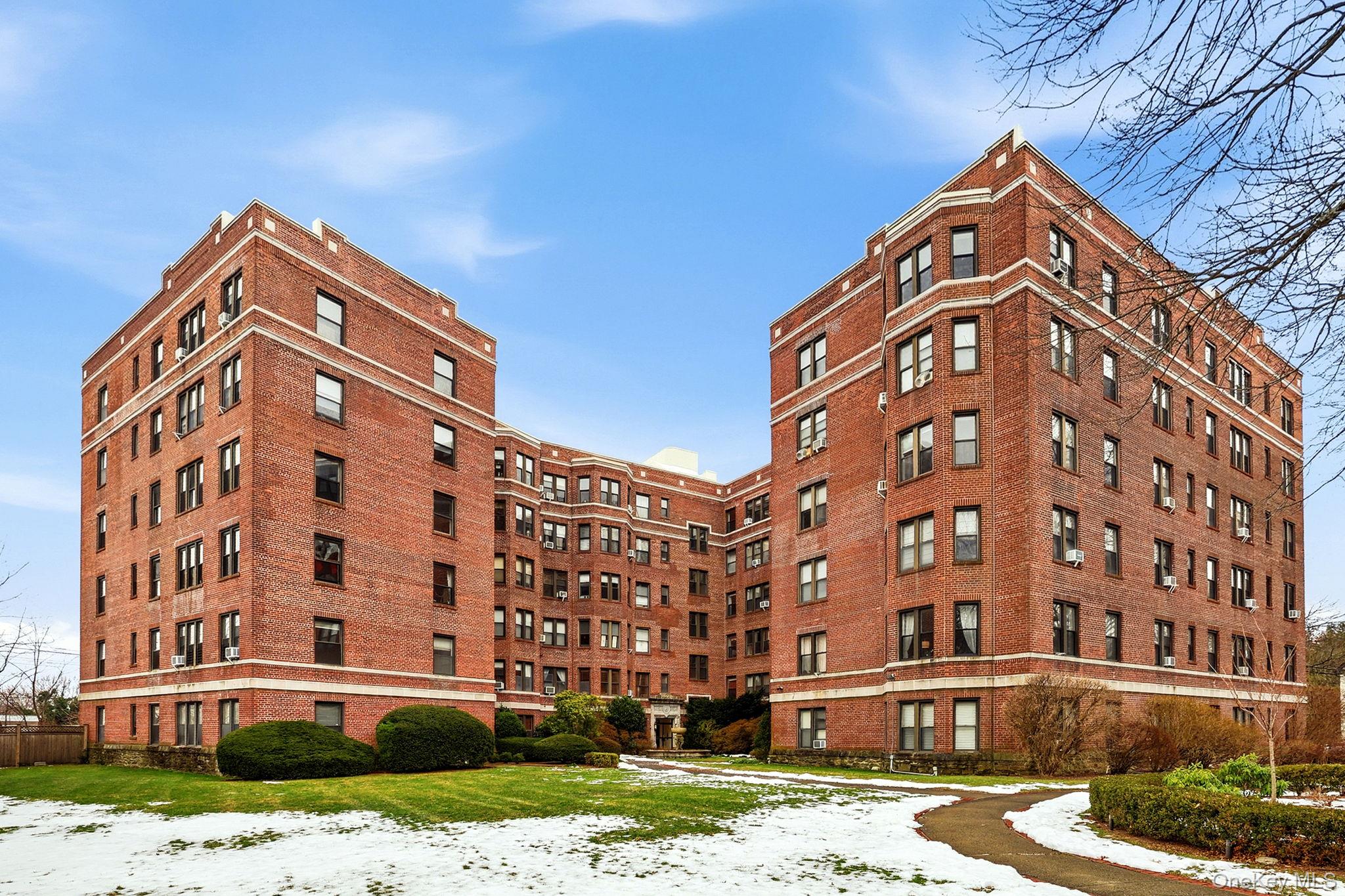 Welcome home to a completely updated one bedroom unit in walking dista...