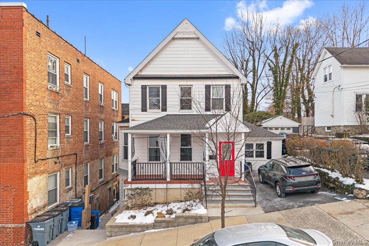 Spacious 3-bedroom duplex with 1.5 baths and a bonus room that can be...