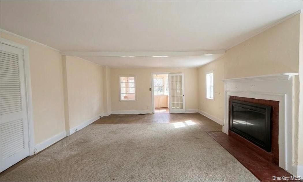 Photo 4 of this property