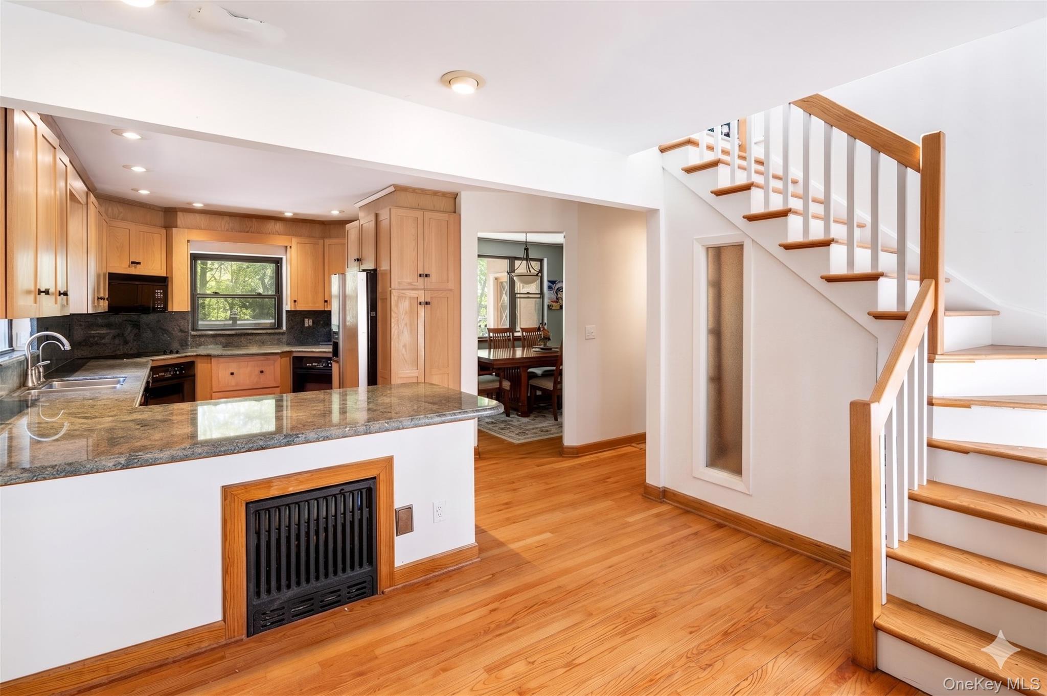 Photo 4 of this property