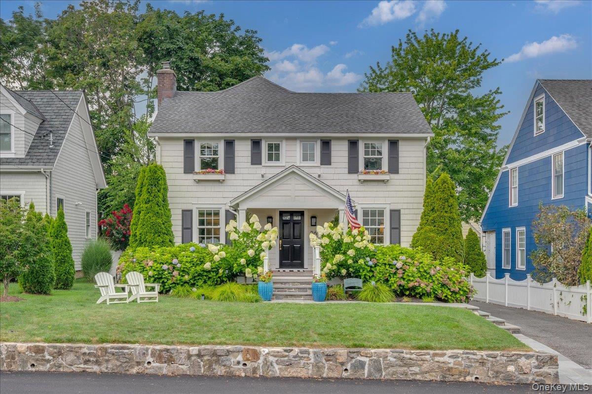 Experience the quintessential Larchmont lifestyle at 26 Kane Avenue, a...