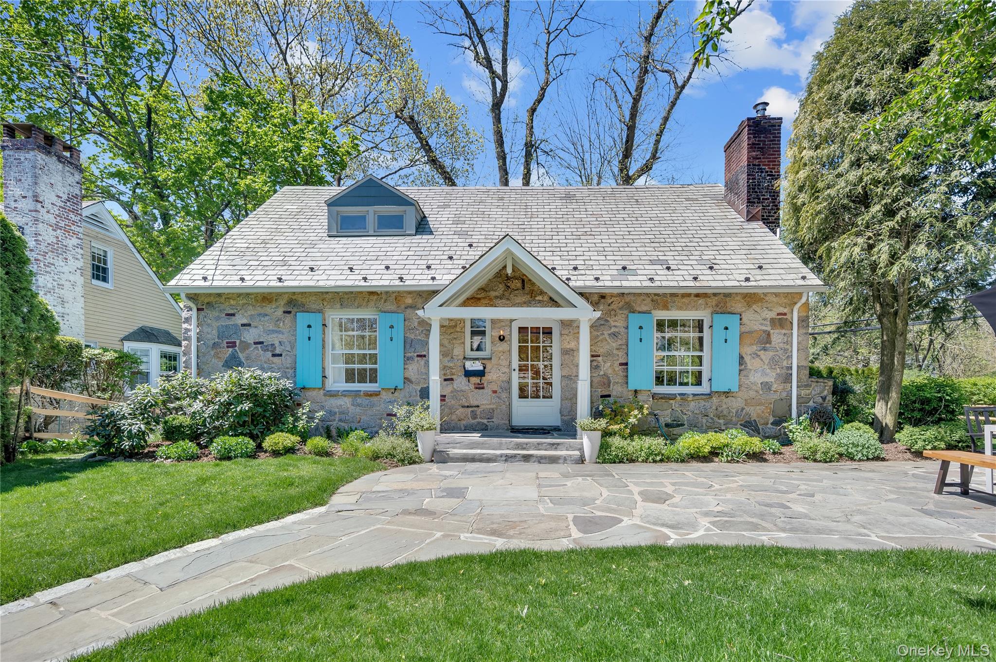 Turnkey month-to-month or long-term rental. This beautiful 4 bedroom h...