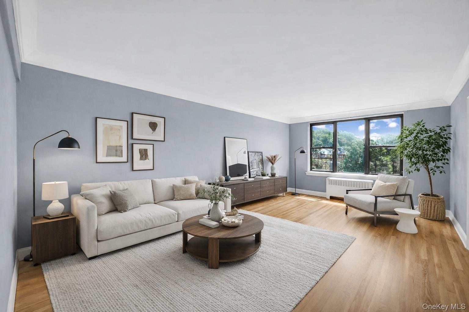 Sun-filled top-floor 2-bedroom co-op tucked away in desirable McLean H...