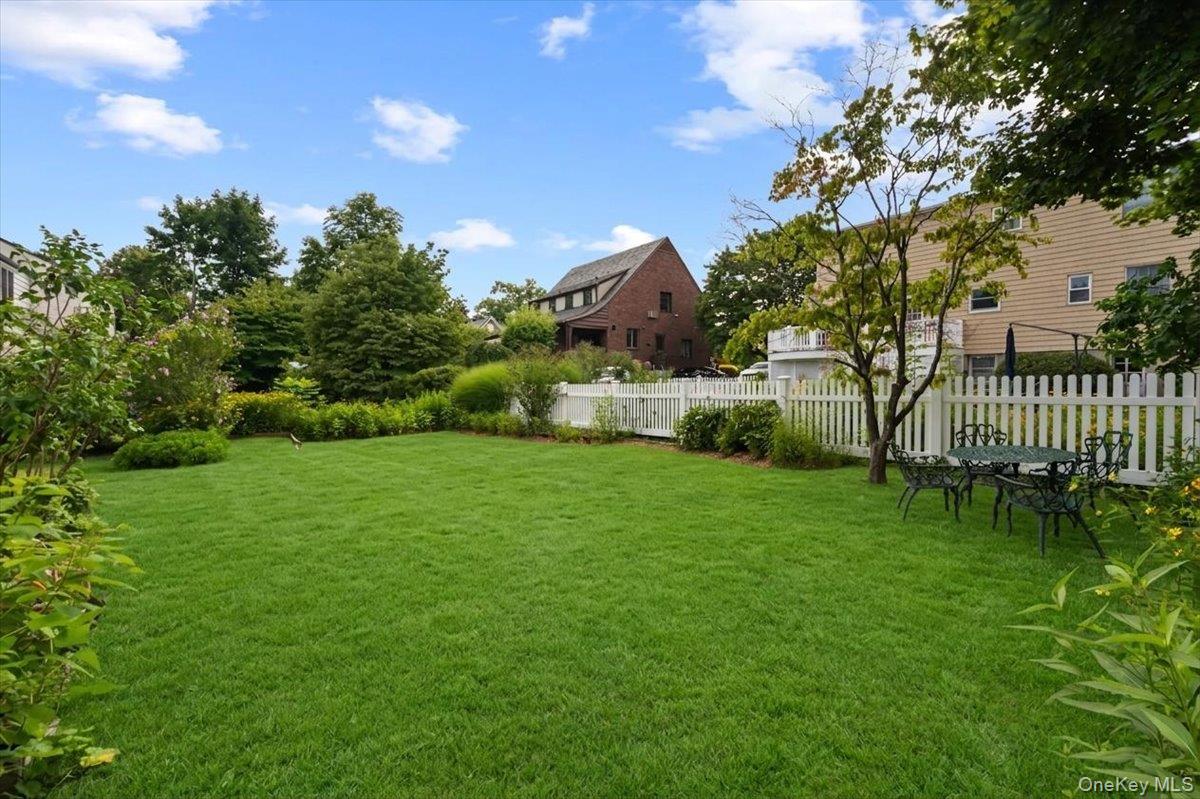 Photo 5 of this property