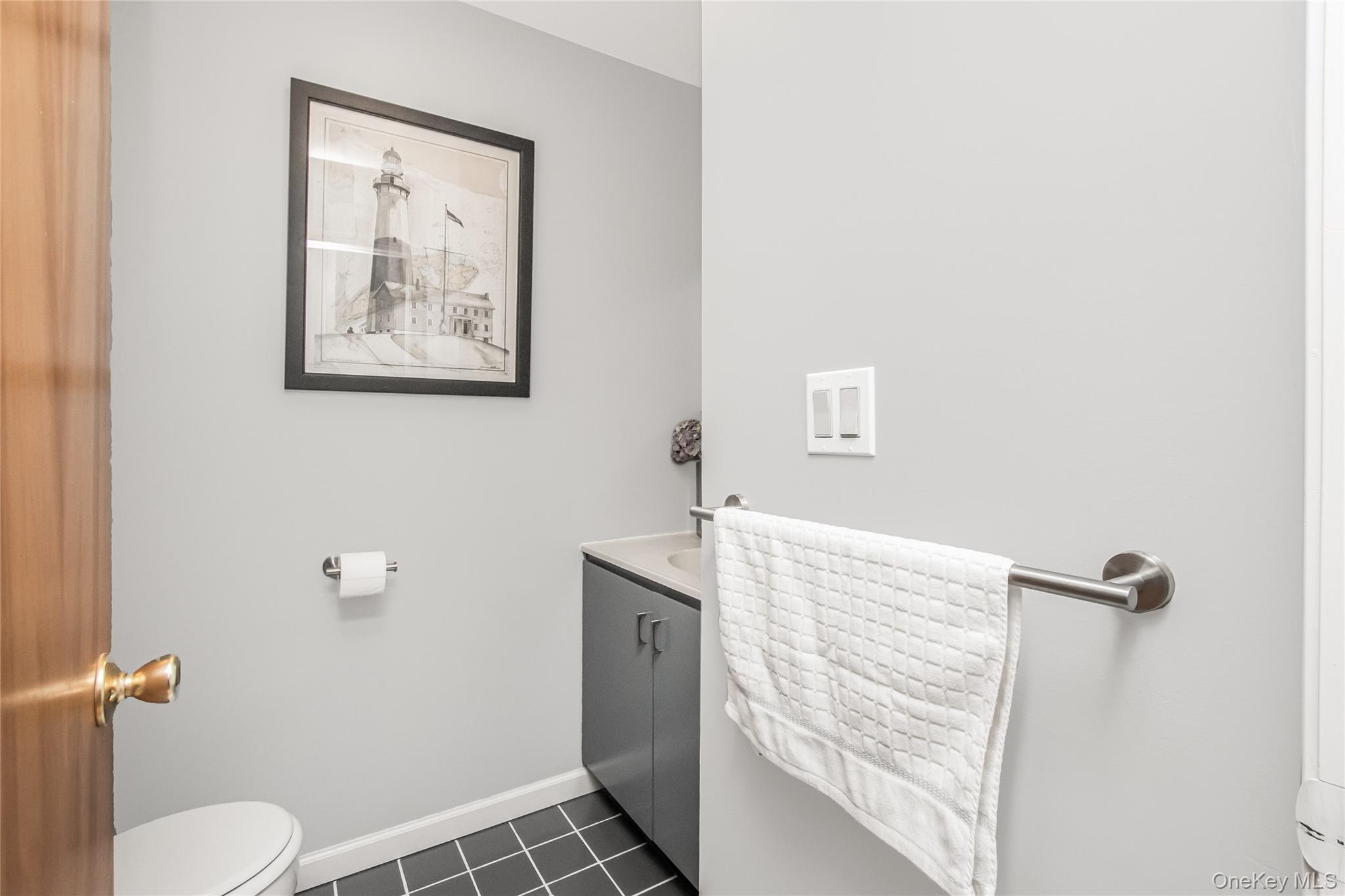 Photo 6 of this property