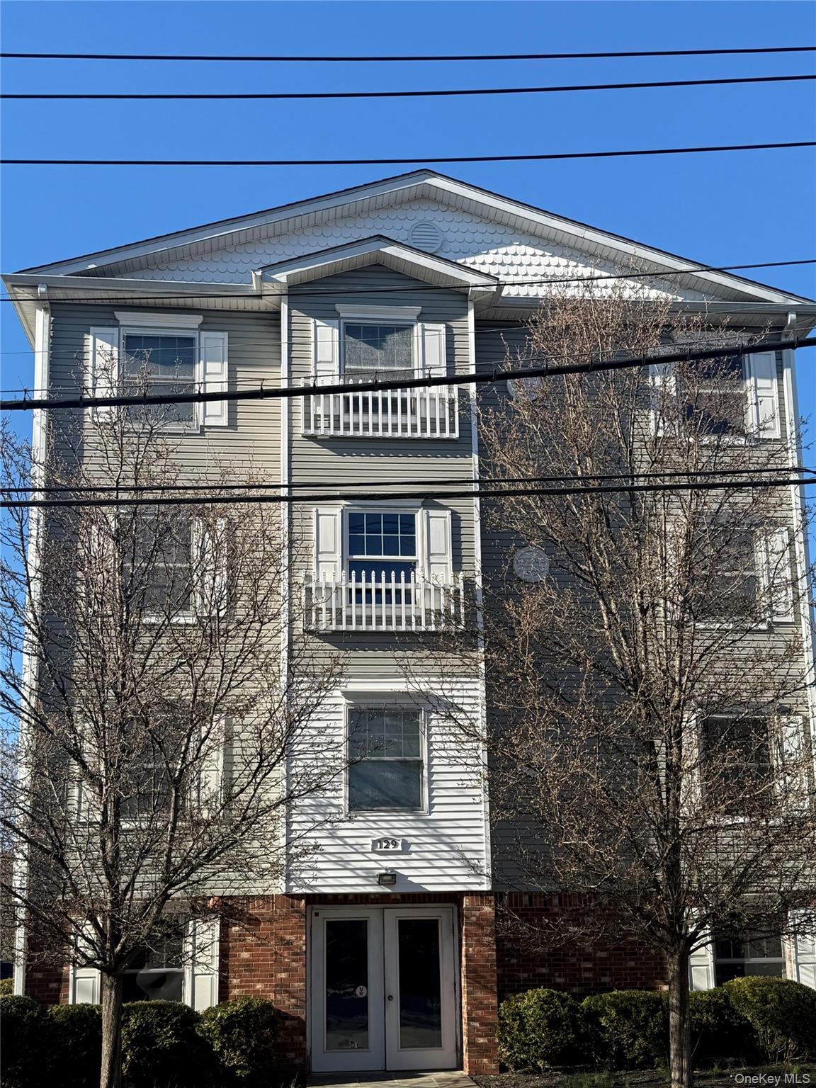 Renovated, open-concept, spacious 2 bedroom apartment on the 2nd Floor...