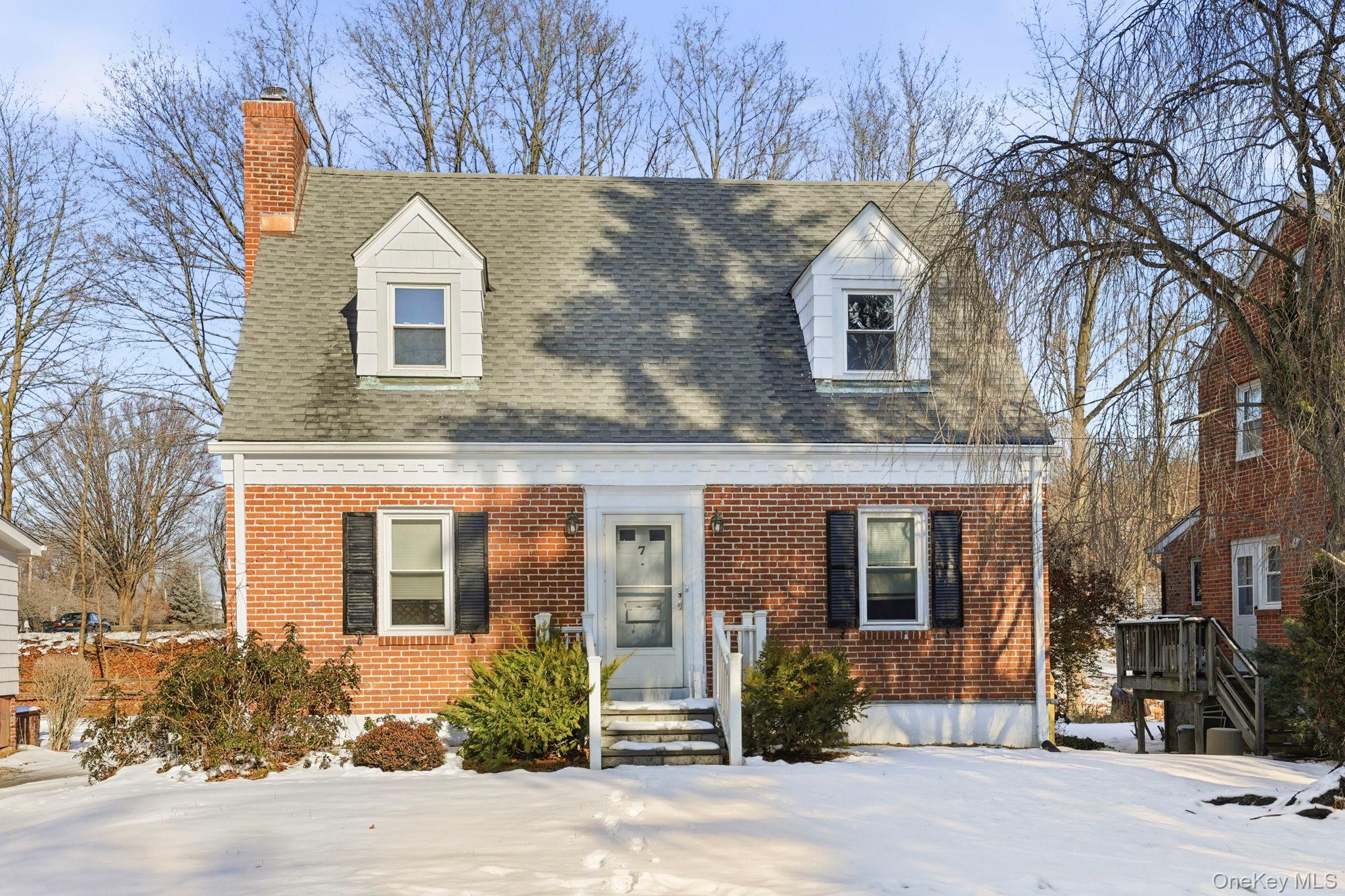 This terrific Cape in lower Manor Woods that is close to the train sta...