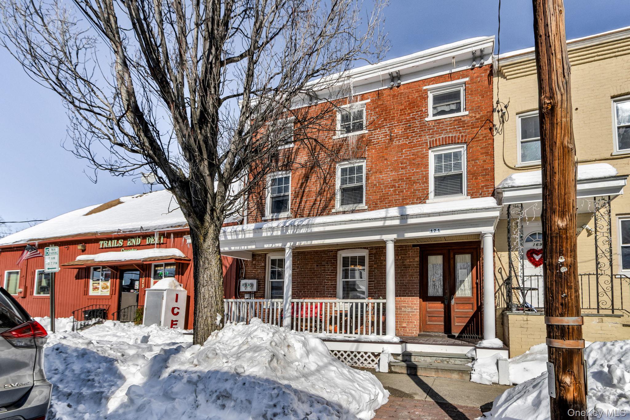 Exceptional Opportunity for Investors or Owner-Occupants! This well-ma...