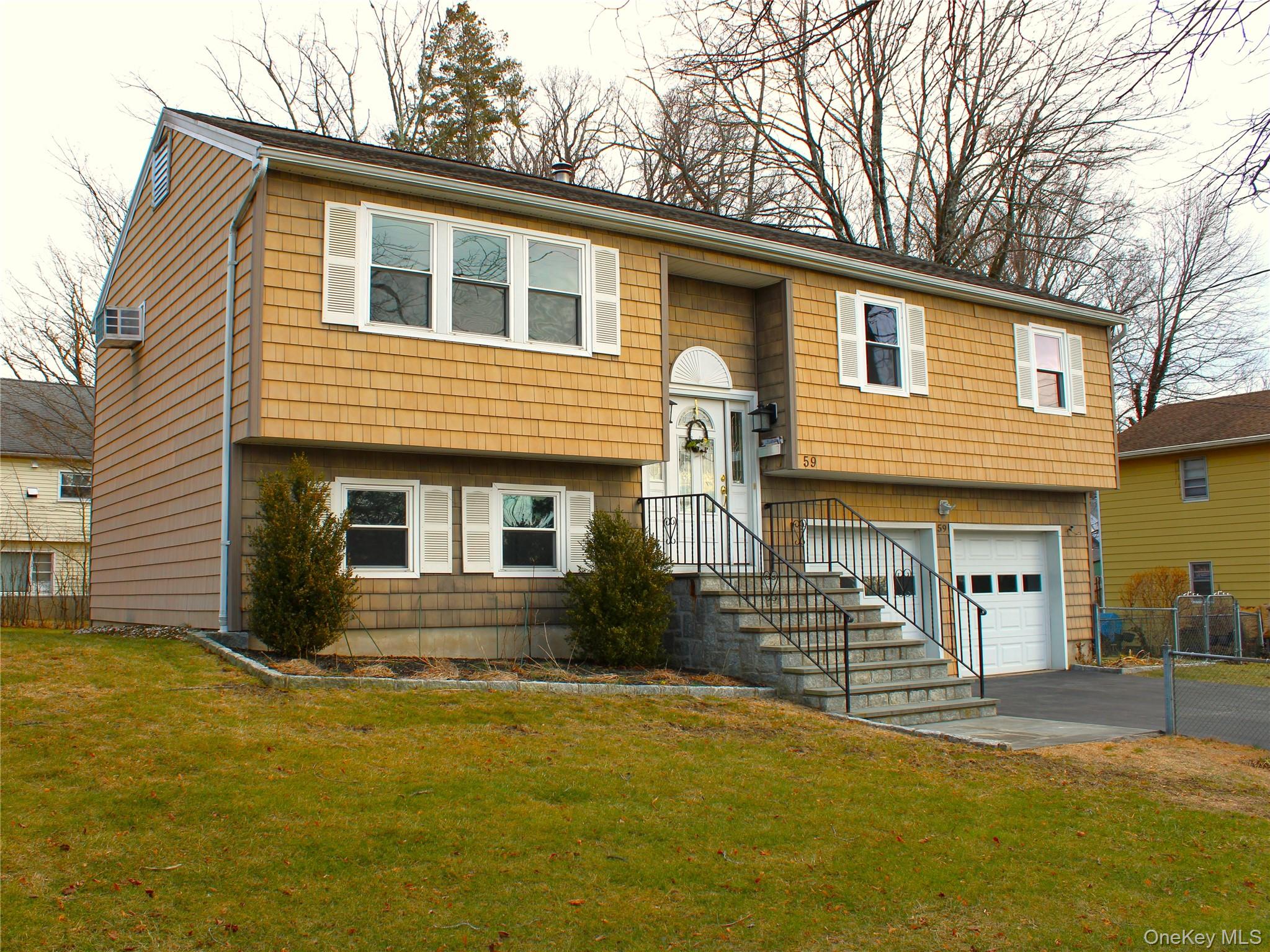 Move right in to this beautifully maintained home, freshly painted thr...