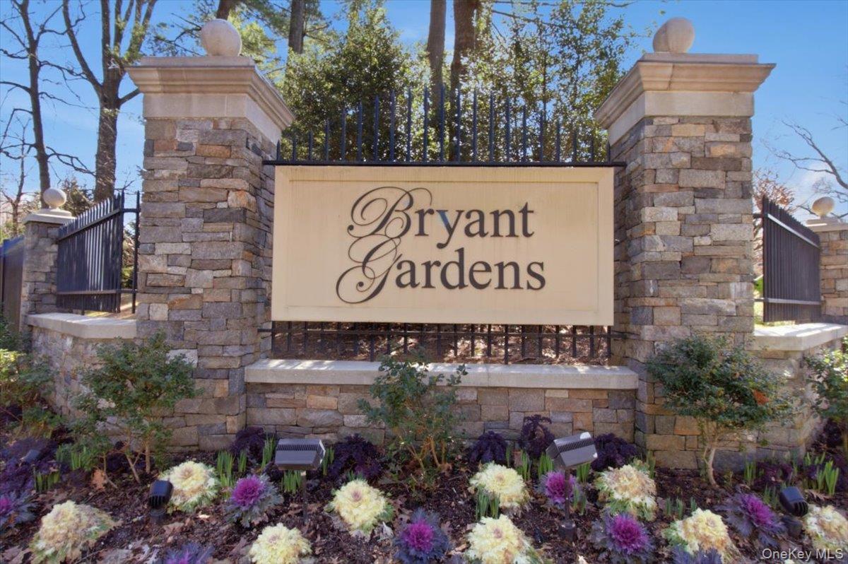 Welcome to this beautifully updated 1bd/1bath co-op in the heart of Wh...