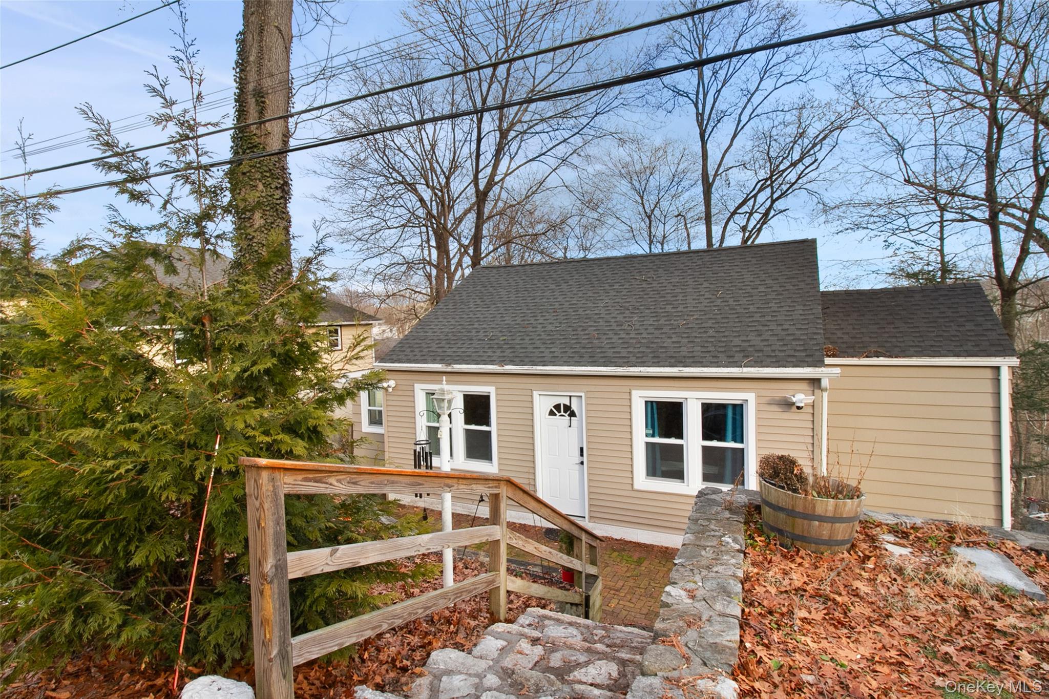 Imagine a move in condition home in a great location convenient to all...