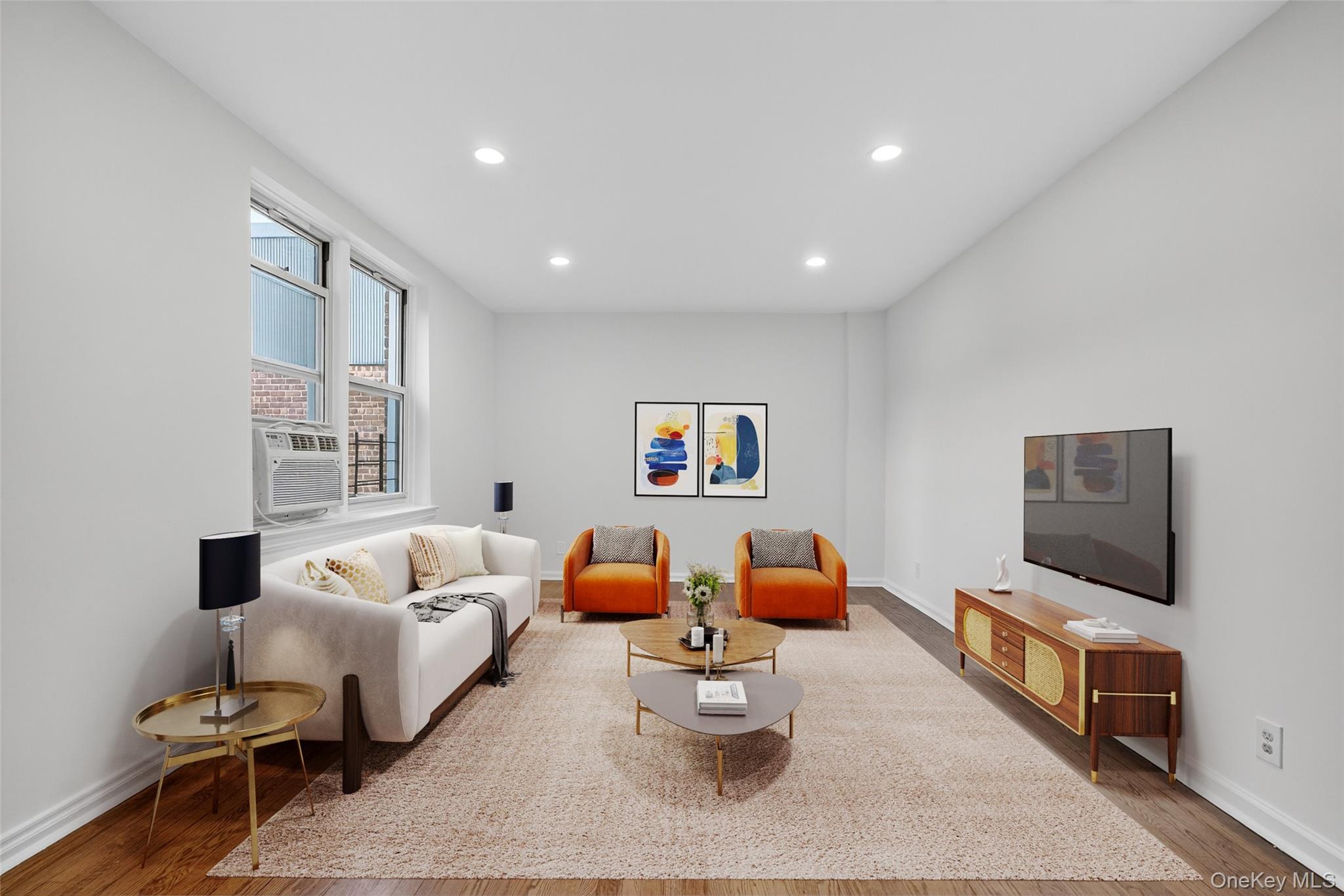 Welcome to the charming Bronxville Gardens! This exceptional top-floor...