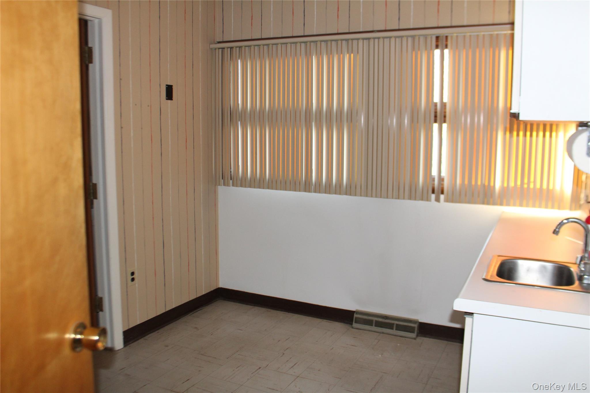 Photo 6 of this property