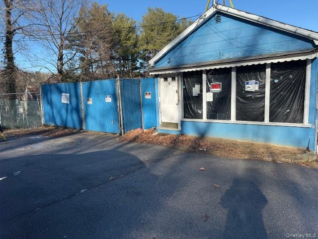 Buildable residential lot located at 214 Dobbs Ferry Road in the Town...