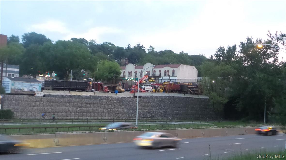 Excellent location for  almost 18,000 Square Feet.  Storage zoned. Wit...