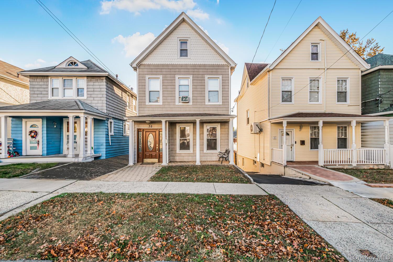 Welcome to 32 Glover Avenue, Yonkers- nestled away in the heart of McL...