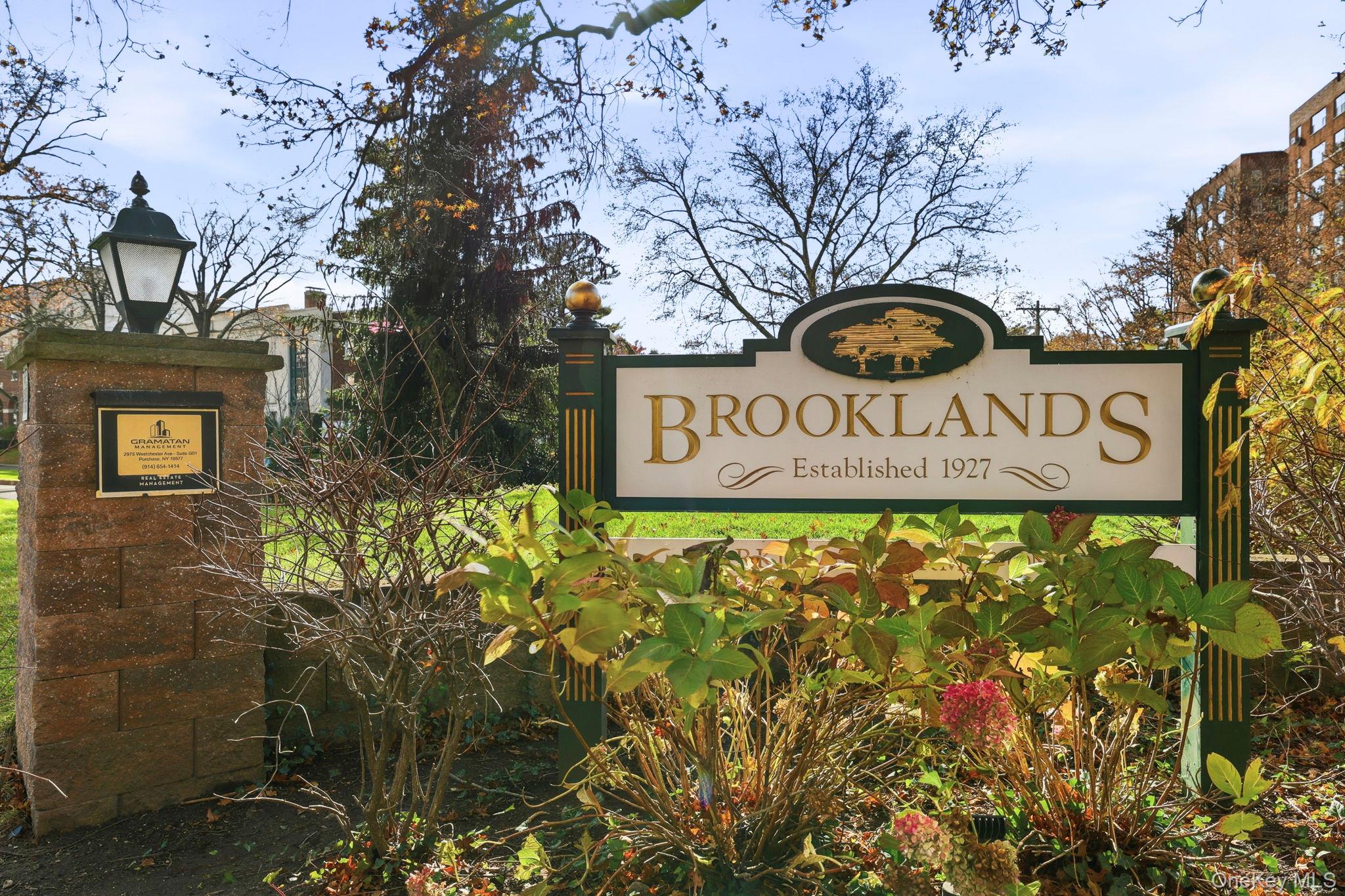 Set within the highly desirable Brooklands Apartments, this exquisite...