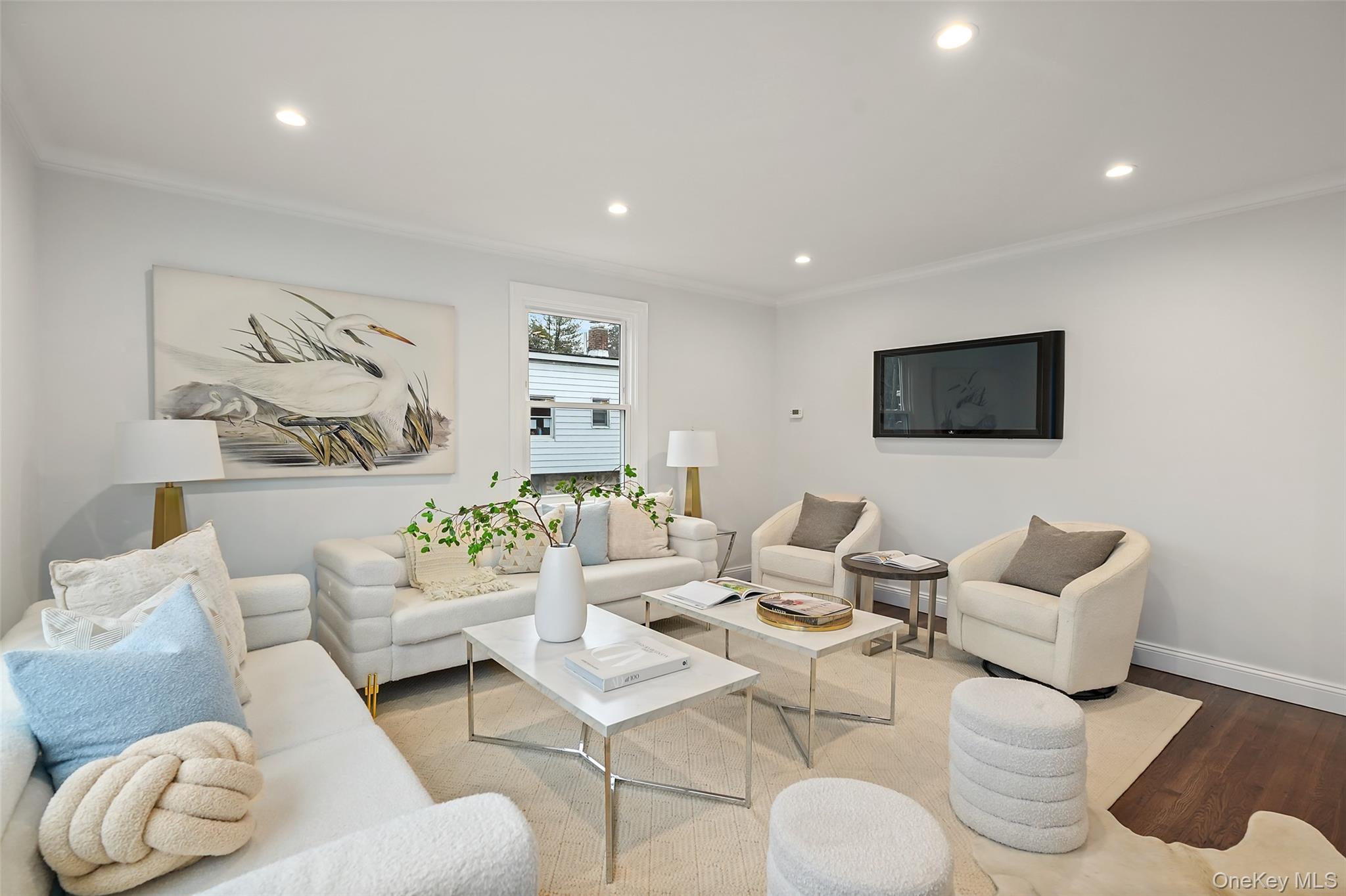Welcome to The Eleven, upscale living in the heart of Rye. Private par...