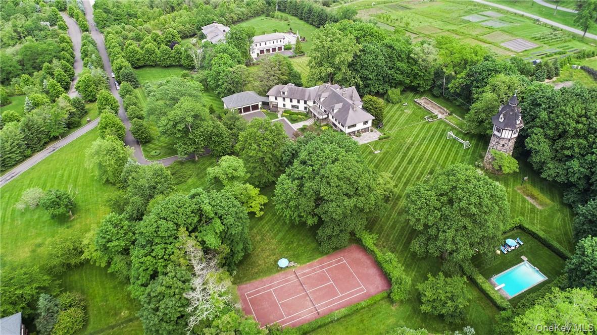 A charming bucolic retreat just moments from the city, 15 Sarosca Farm...
