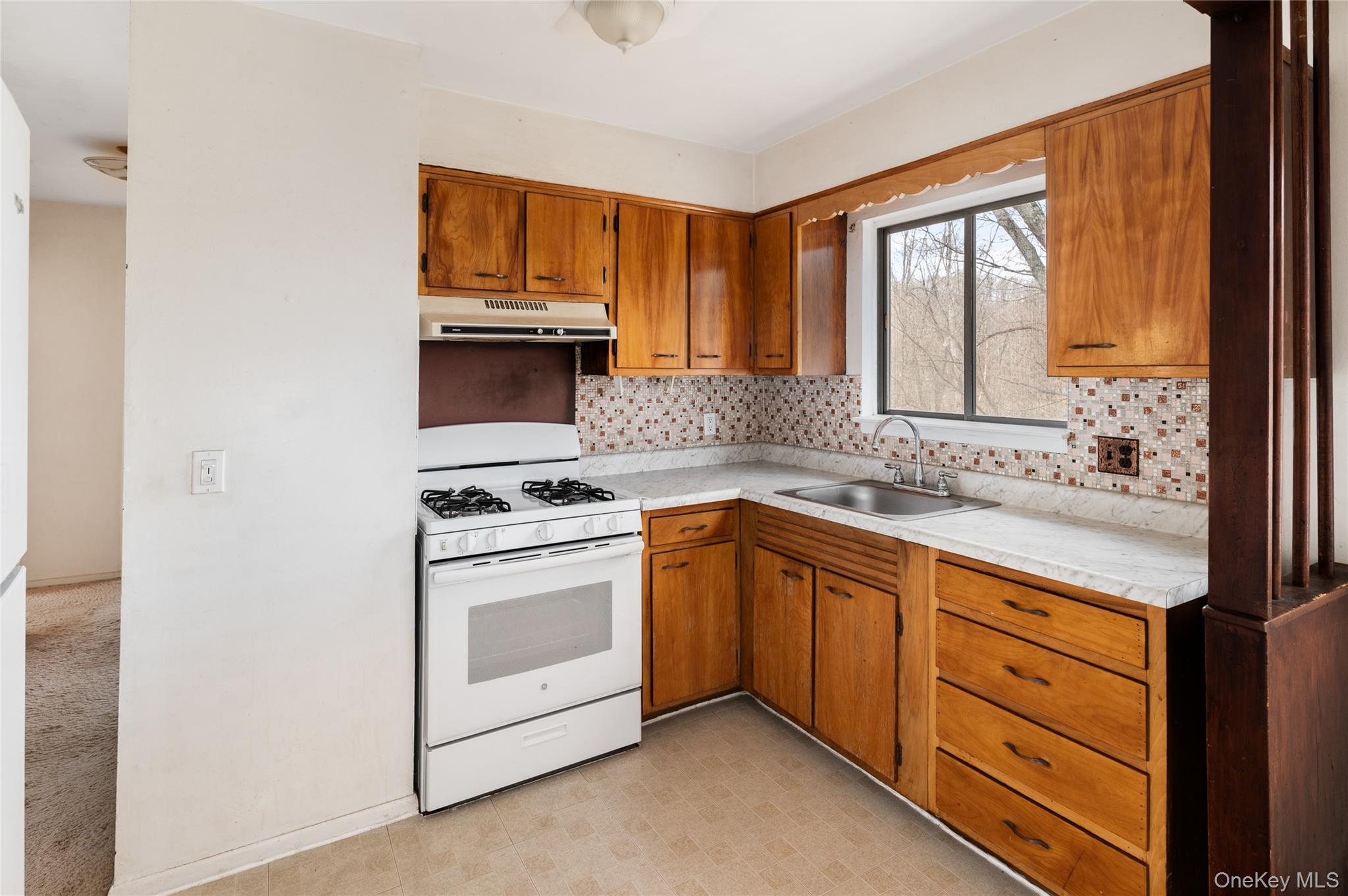 Photo 11 of this property