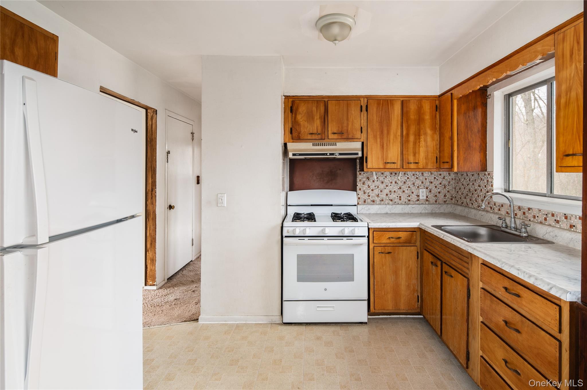 Photo 8 of this property