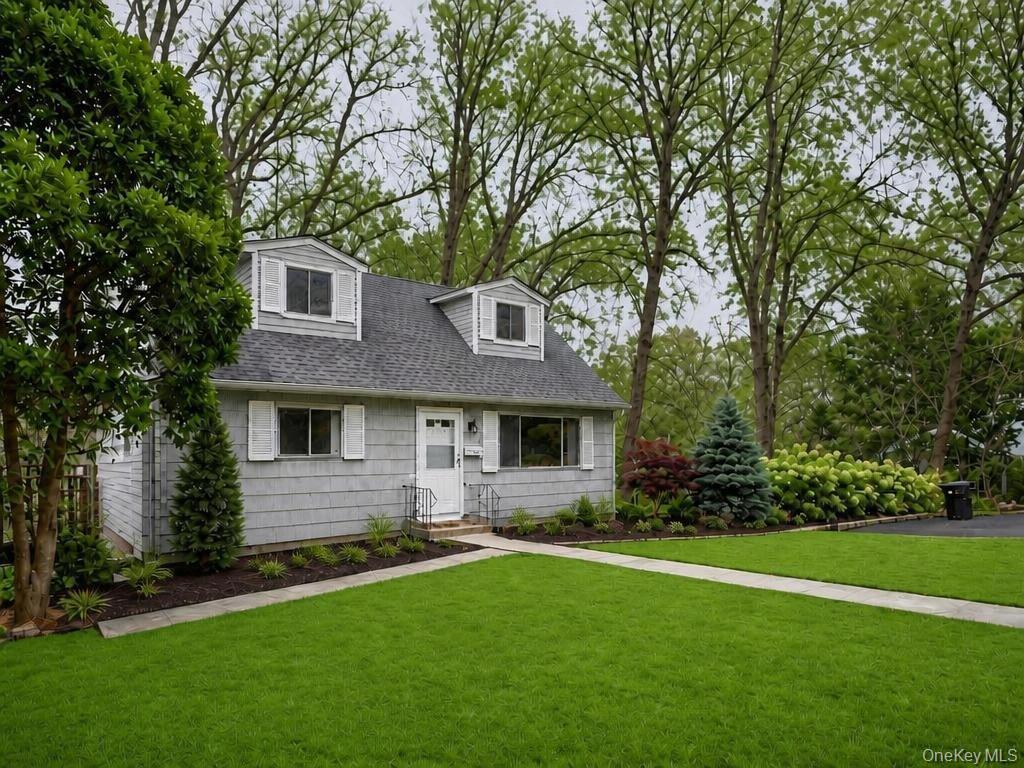 Photo 4 of this property