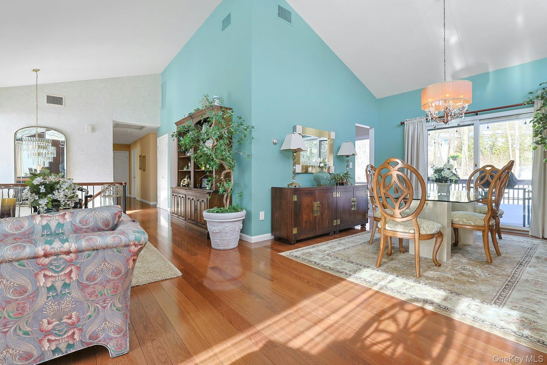 Photo 7 of this property