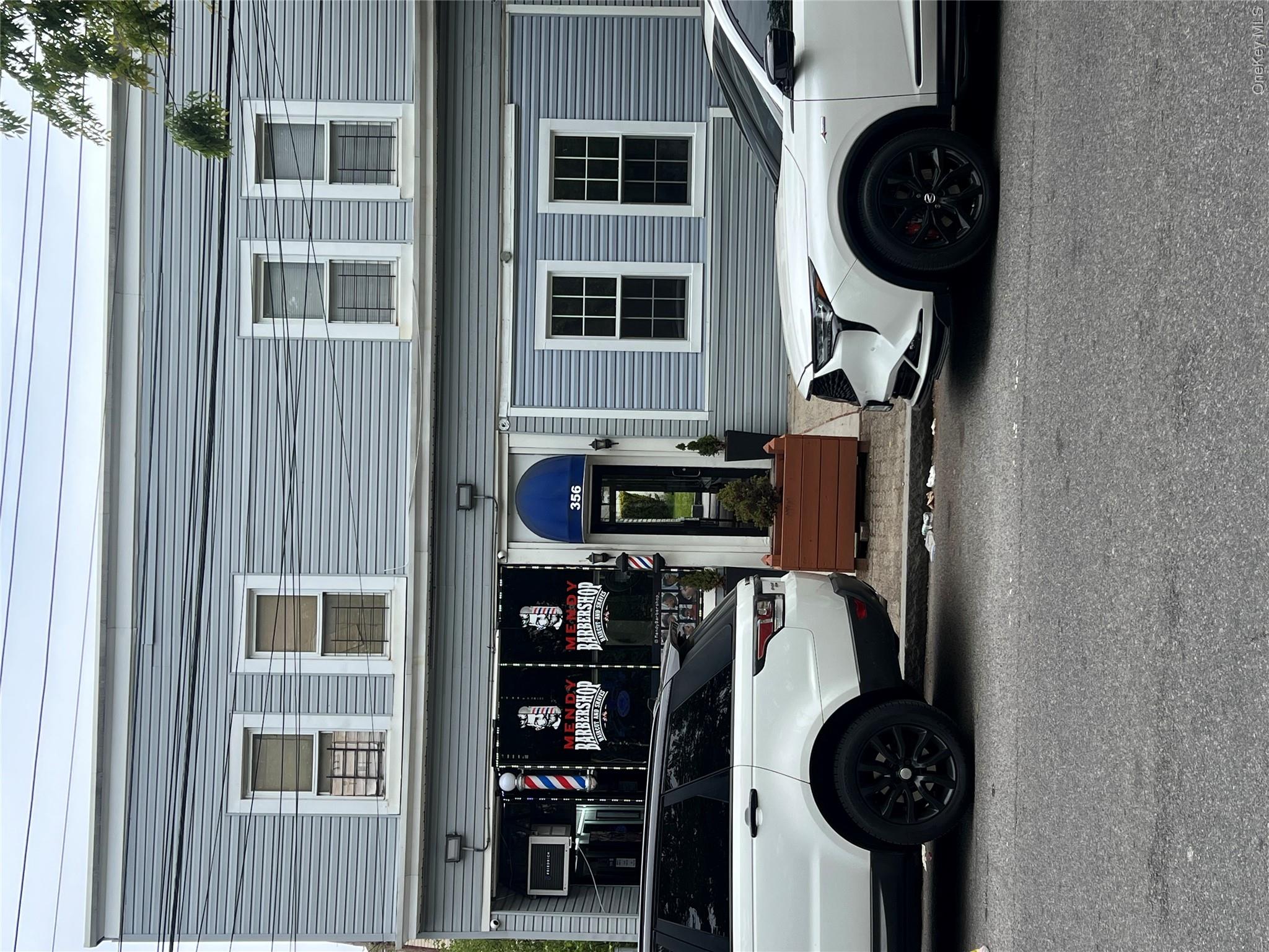 Exceptional mixed-use investment property located in Yonkers, NY. This...