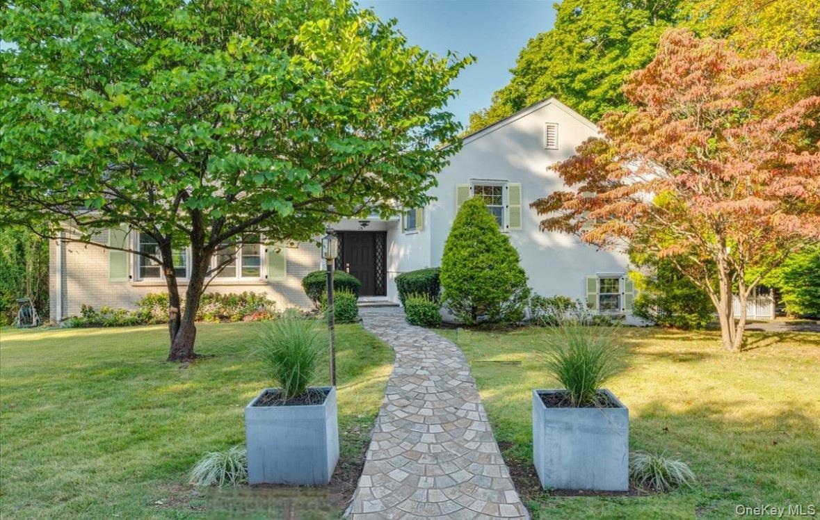 Picture perfect home in Elmsmere Estates, one of the most coveted Bron...