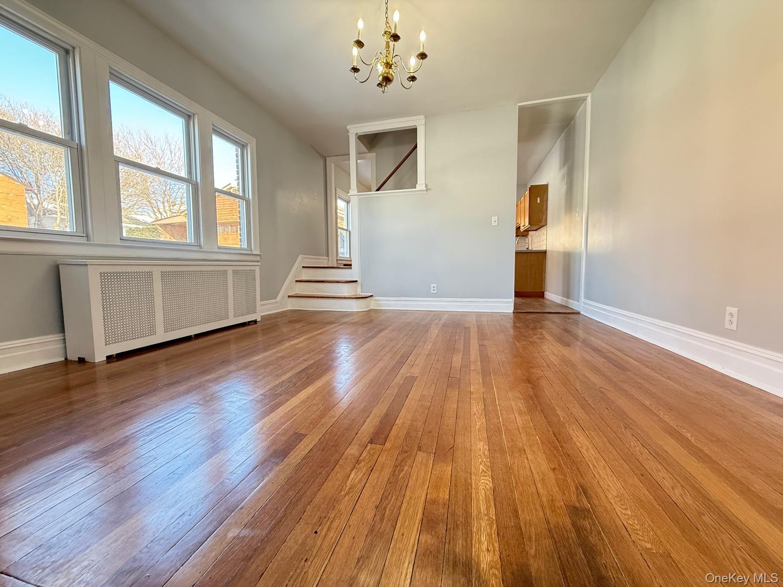 Renovated Single-Family Home for Rent 
Spacious and move-in ready 3 be...