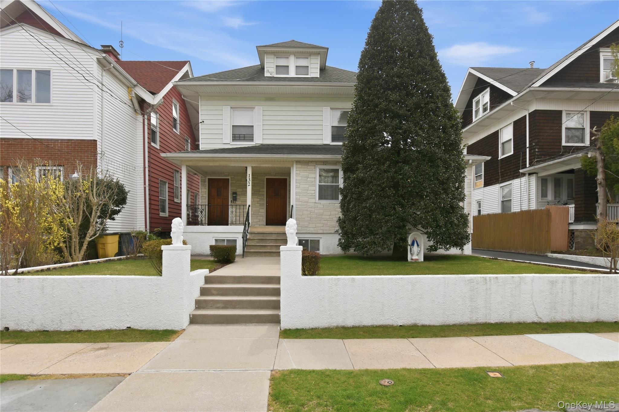 Come and view this multi-family with great curb appeal located in the...