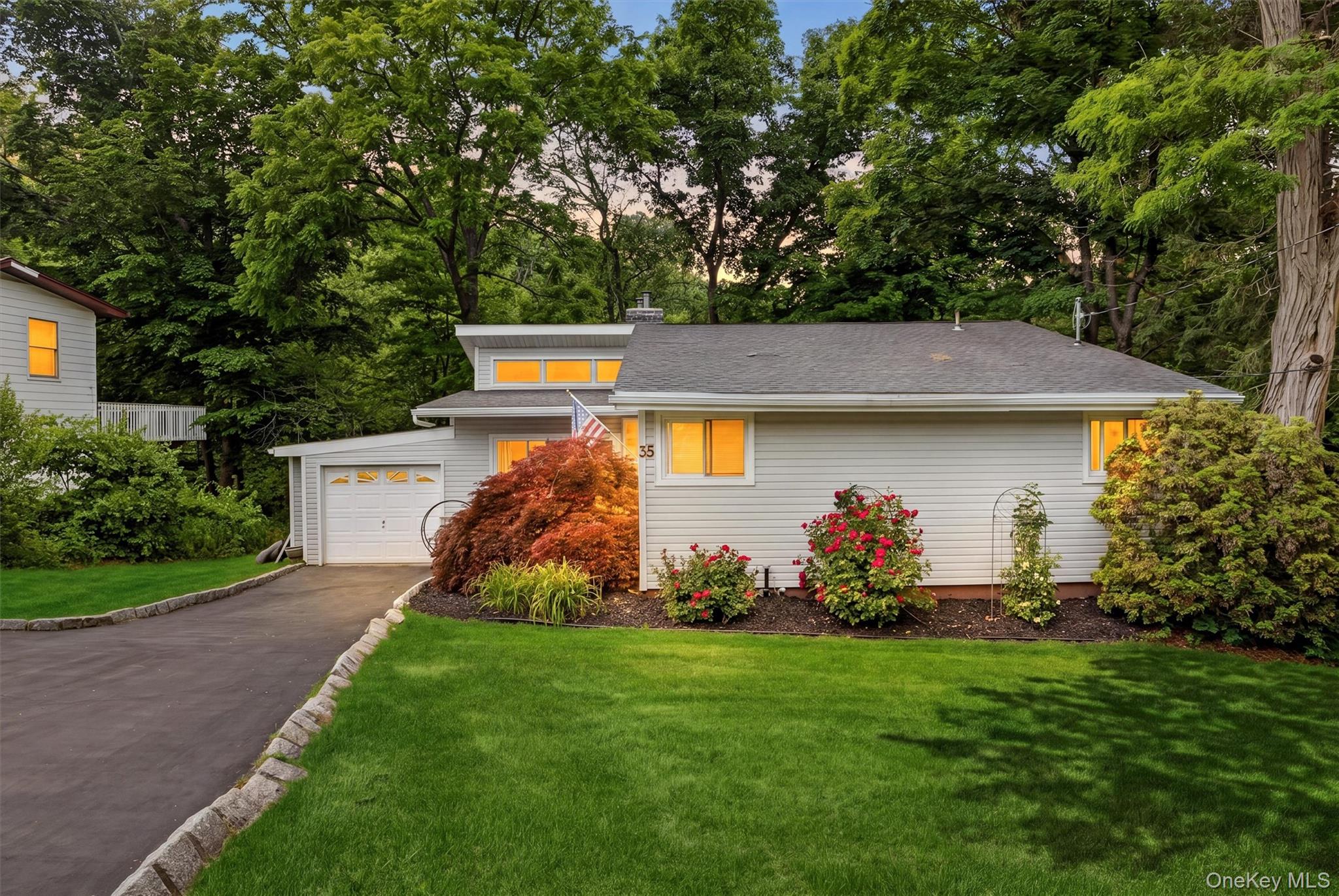 Welcome to this light-filled, well maintained 3-bedroom, 2-bathroom Ra...