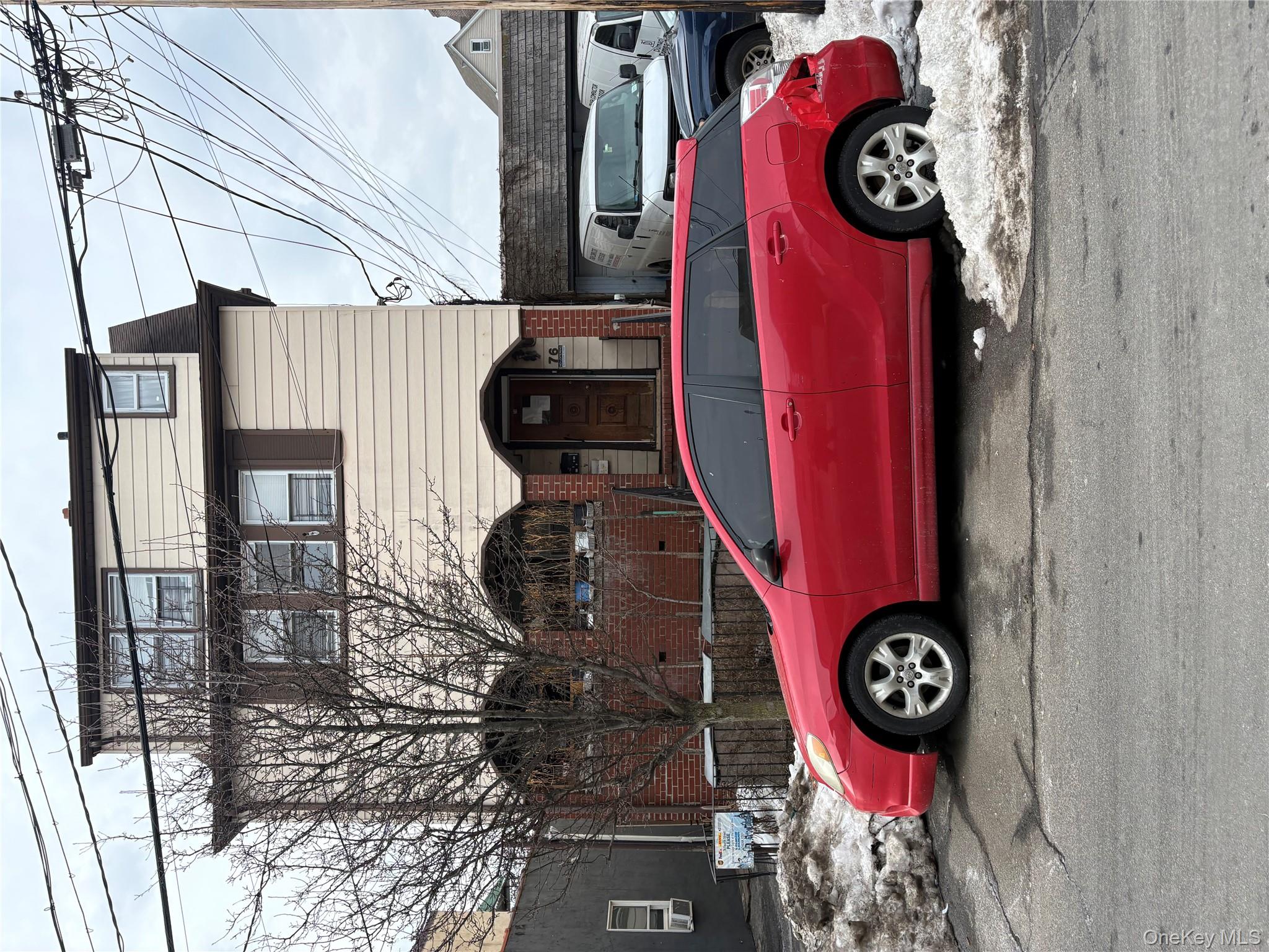 Commercial Property mixed use  (4 family ,1 family detached, commercia...