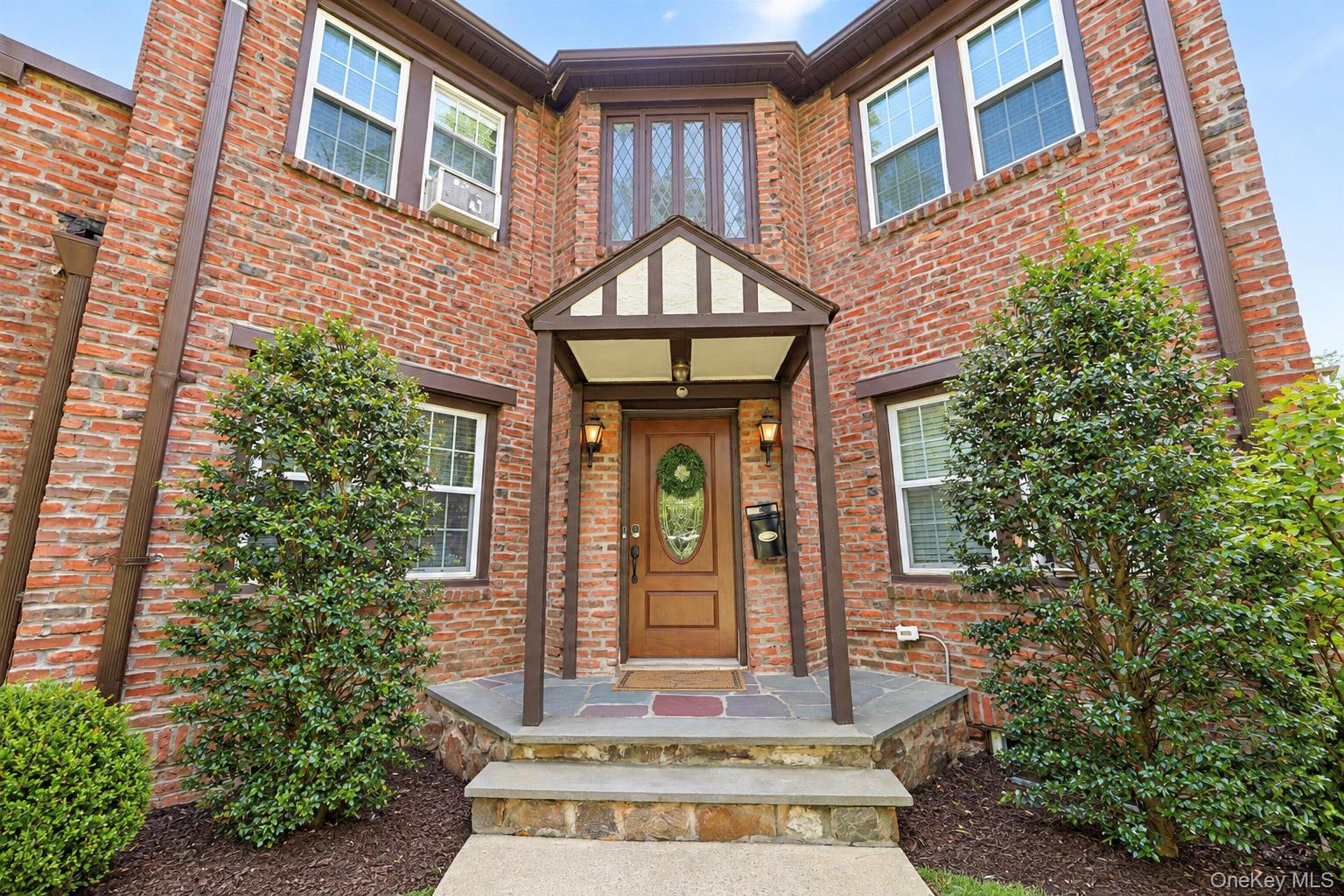 Photo 3 of this property