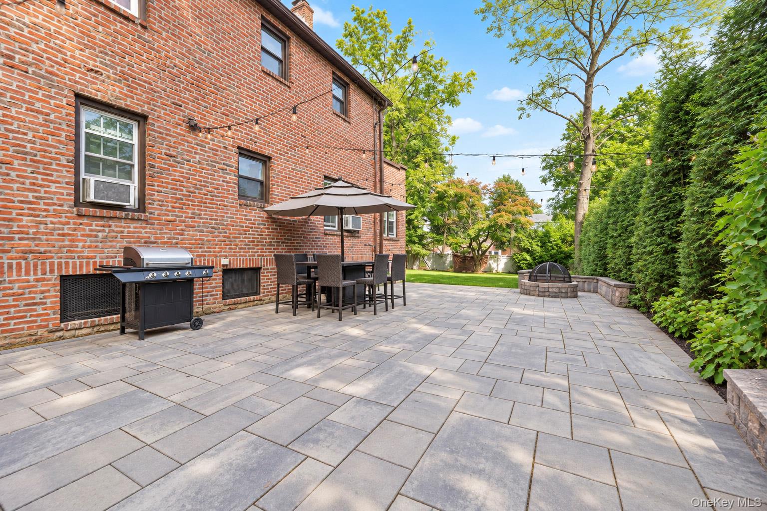 Photo 7 of this property